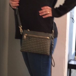 Cross body purse